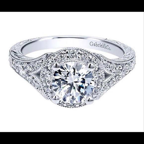 Original Silver Wedding/Engagement Ring - Picture 3 of 7